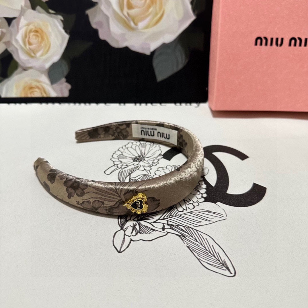CHANEL SILK THICK HEADBAND DARK BEIGE FLOWER PRINT 239960