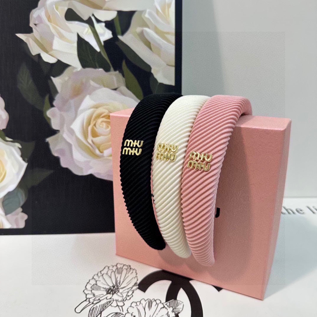 CHANEL THICK HEADBAND IN BLACK CORDUROY 412476
