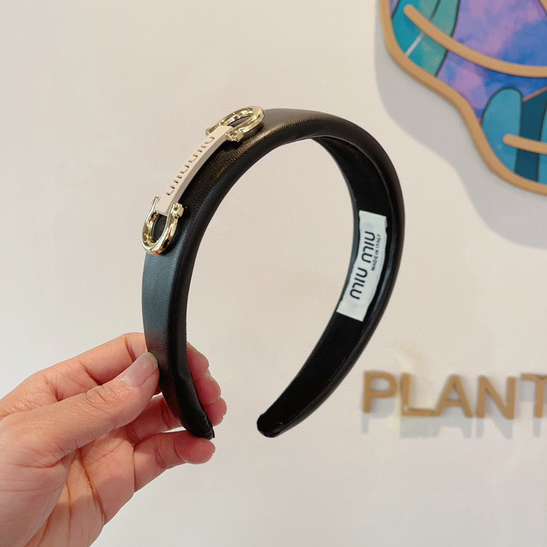 CHANEL GOLD HORSEBIT HEADBAND IN BLACK CALFSKIN 412413