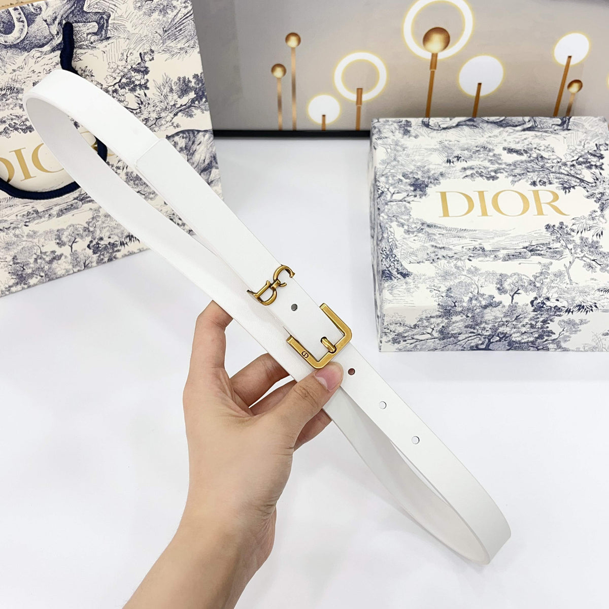 DIOR 25S BELT 20 MM IN WHITE CALFSKIN 570114