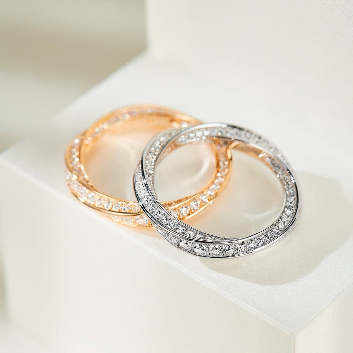 TIFFANY SPIRAL DIAMOND RING