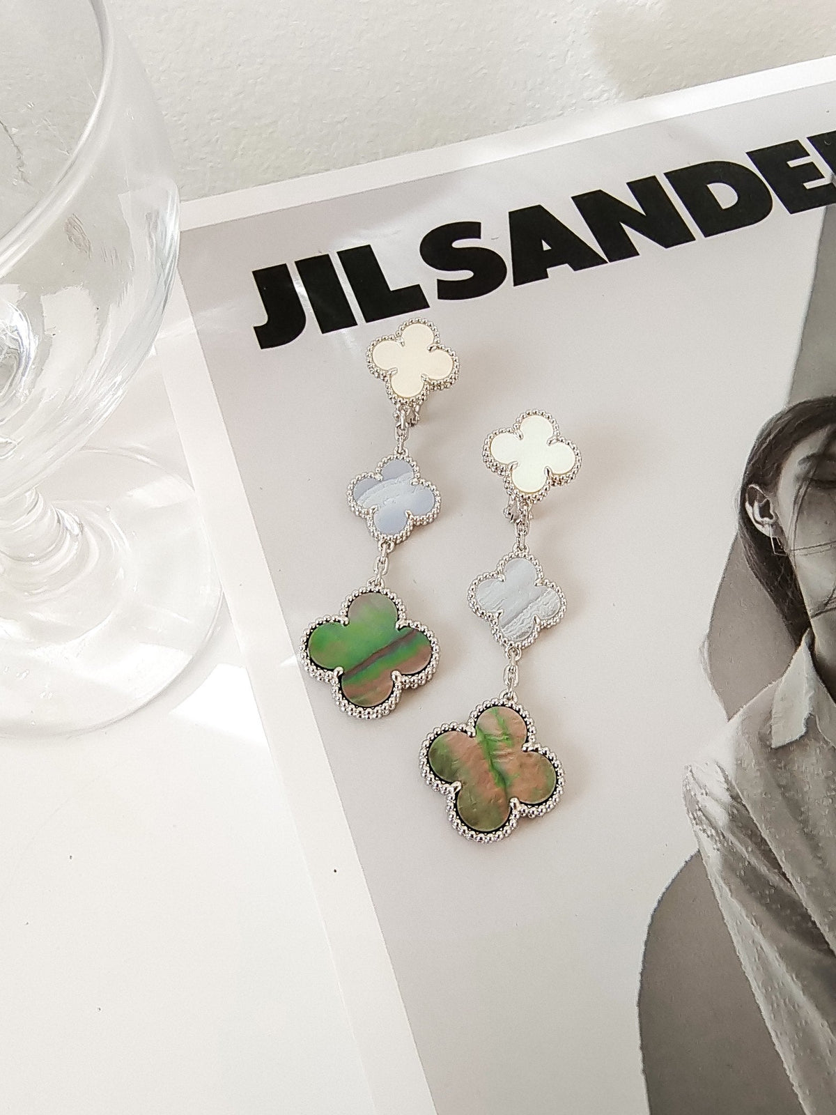 Van Cleef & Arpels CLOVER 3 MOTIFS CHALCEDONY DARK MOP SILVER EARRINGS