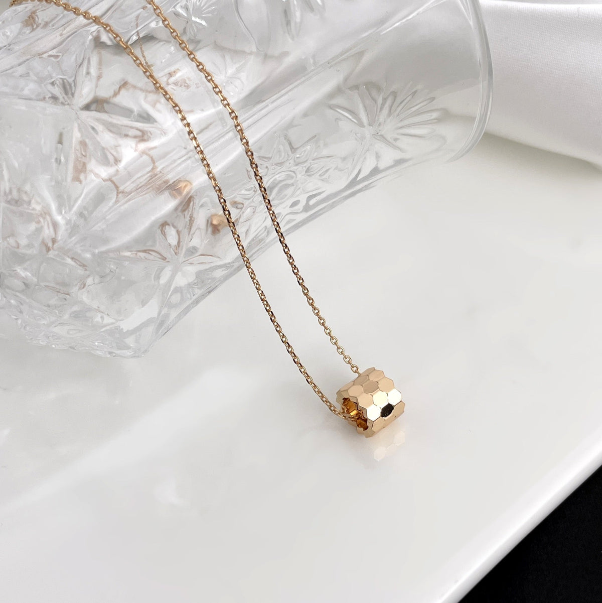 CHAUMET BEE MINI NECKLACE