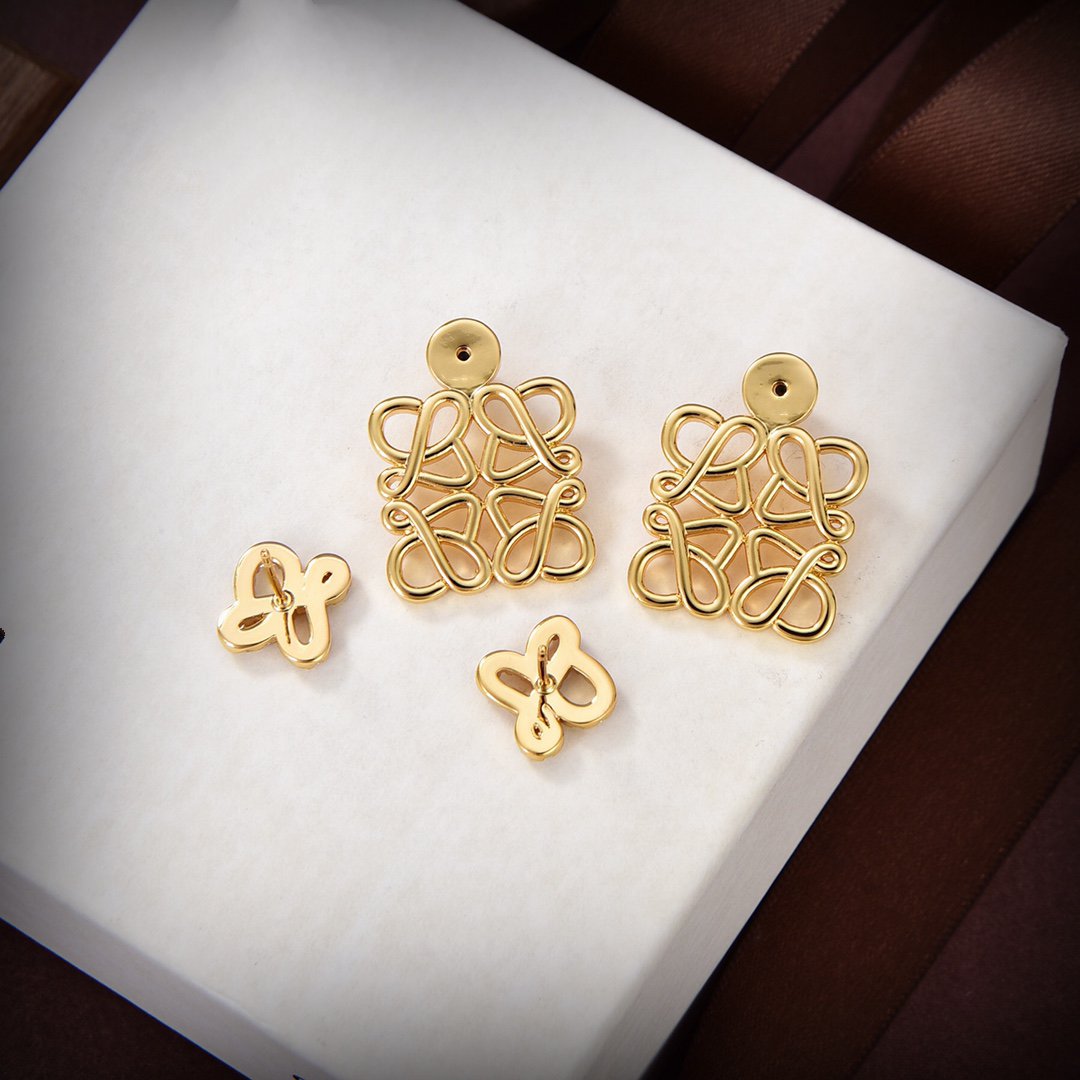 LOEWE LARGE ANAGRAM DIAMOND EARRINGS