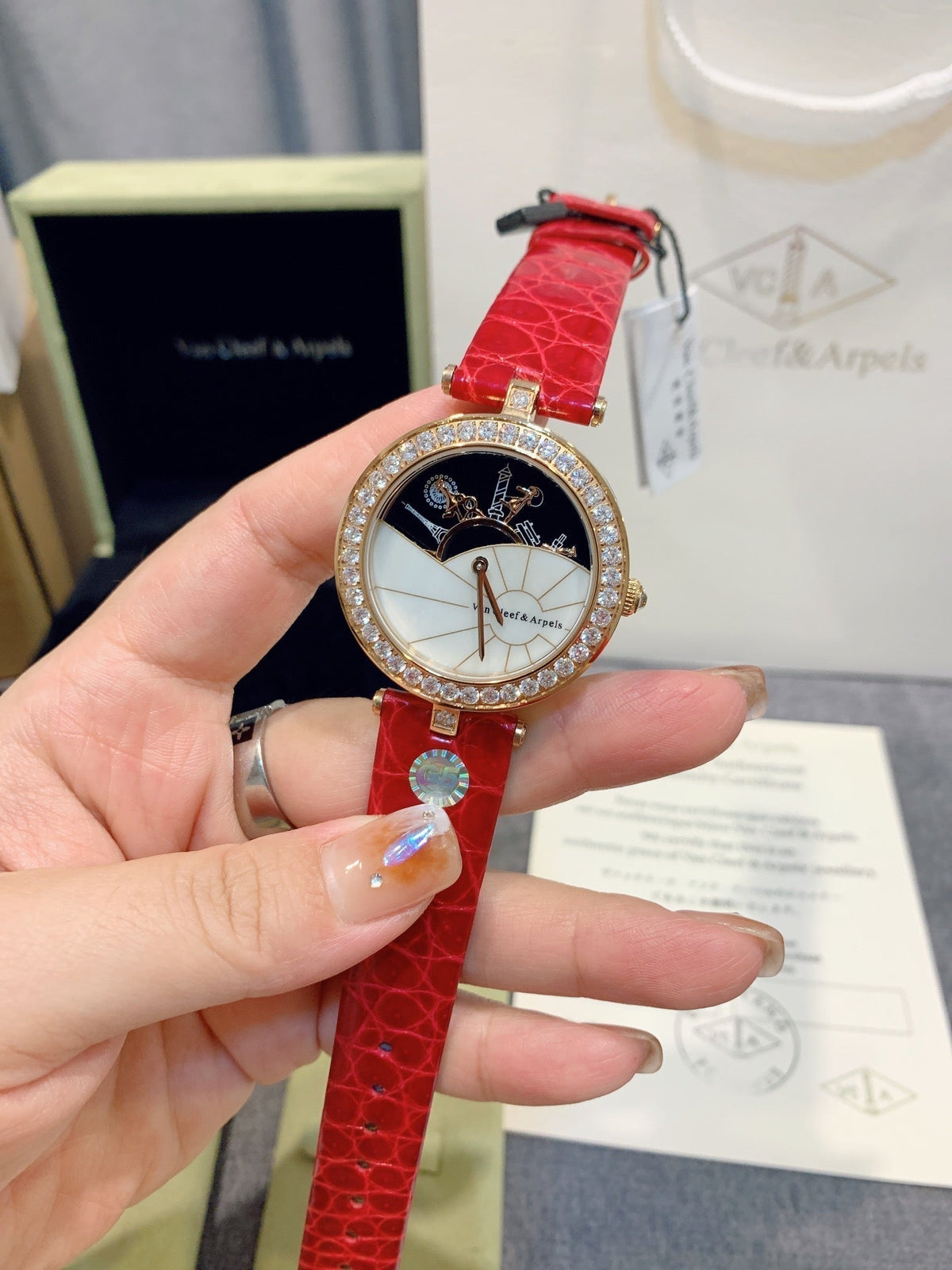 VAN CLEEF & ARPELS LADY ARPELS WATCHS PINK GOLD DIAMOND PAVED