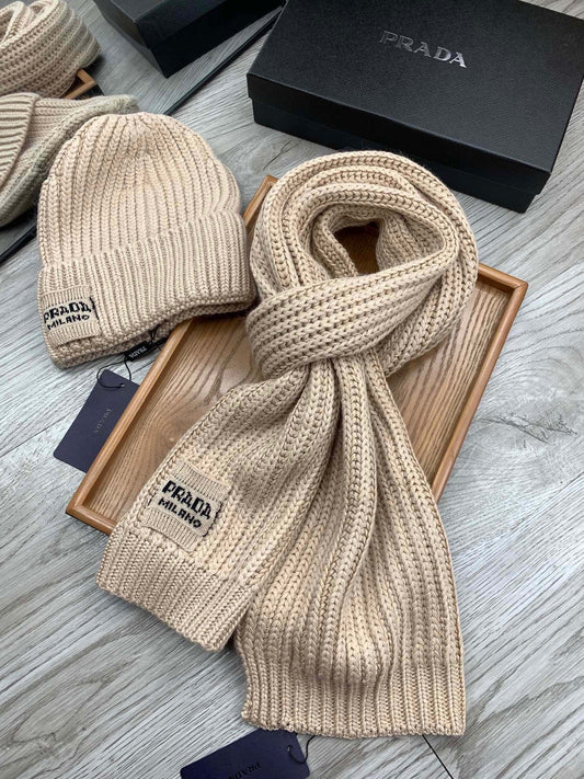 PRADA SET SCARF AND HAT IN SAND BROWN WOOL AND RABBIT FUR 388990