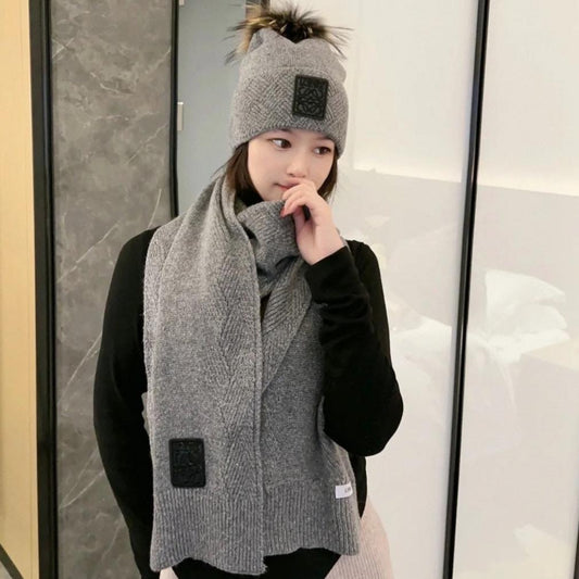 LOEWE CLASSIC HAT & SCARF SET IN STEEL GRAY CASHMERE 379251