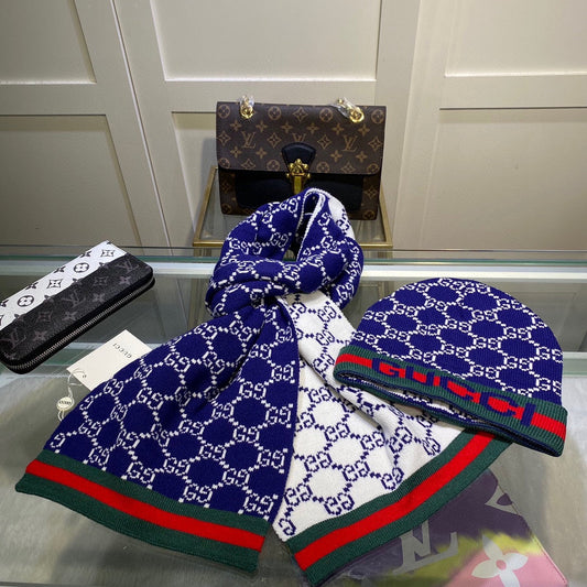 GUCCI SET SCARF AND HAT IN NAVY BLUE MONOGRAM CASHMERE 349665