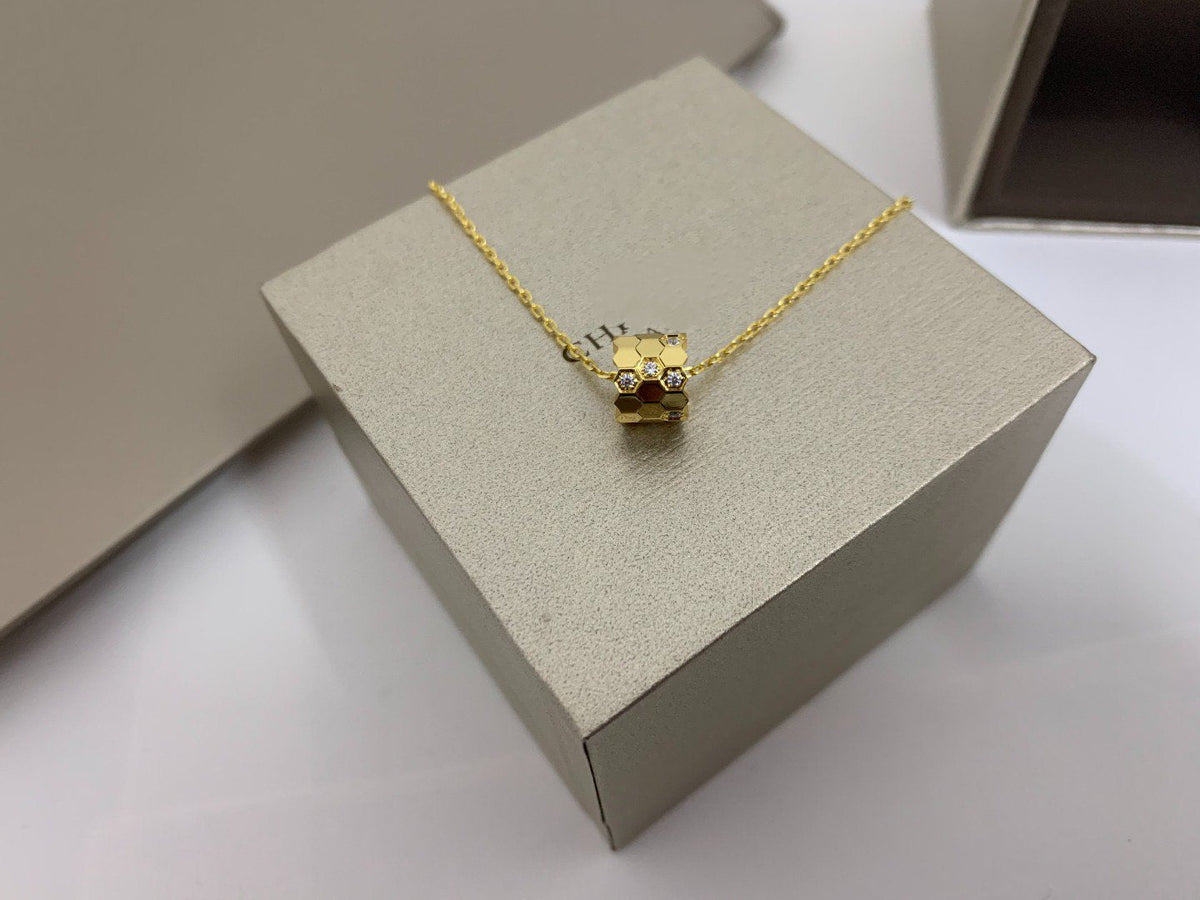 CHAUMET BEE LOVE DIAMOND NECKLACE