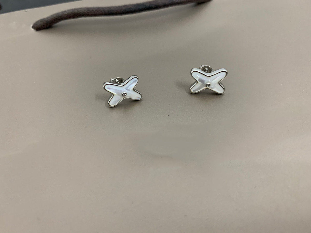 CHAUMET JEUX DE WHITE MOP SILVER DIAMOND EARRINGS