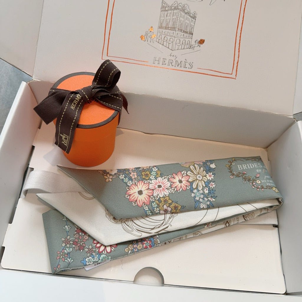 HERMES HERMES 25S SILK NECKERCHIEF 86 IN SILK 714376