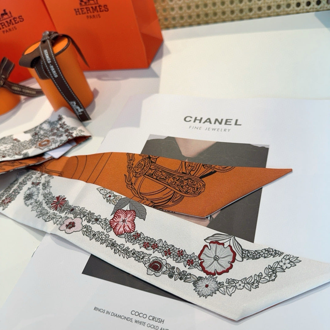 HERMES HERMES 25S SILK NECKERCHIEF 86 IN SILK 714381
