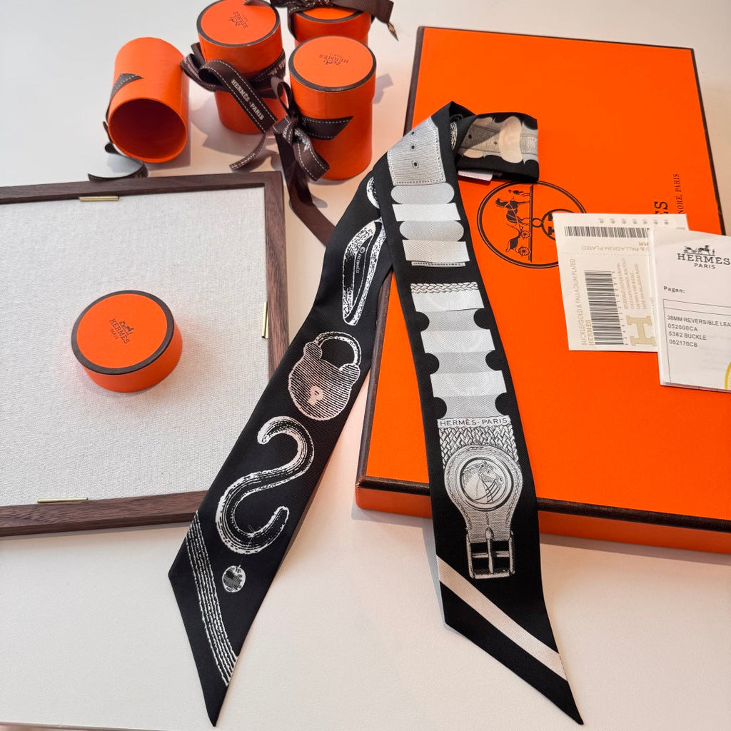 HERMES HERMES 25S SCARF 90 IN SILK 854980