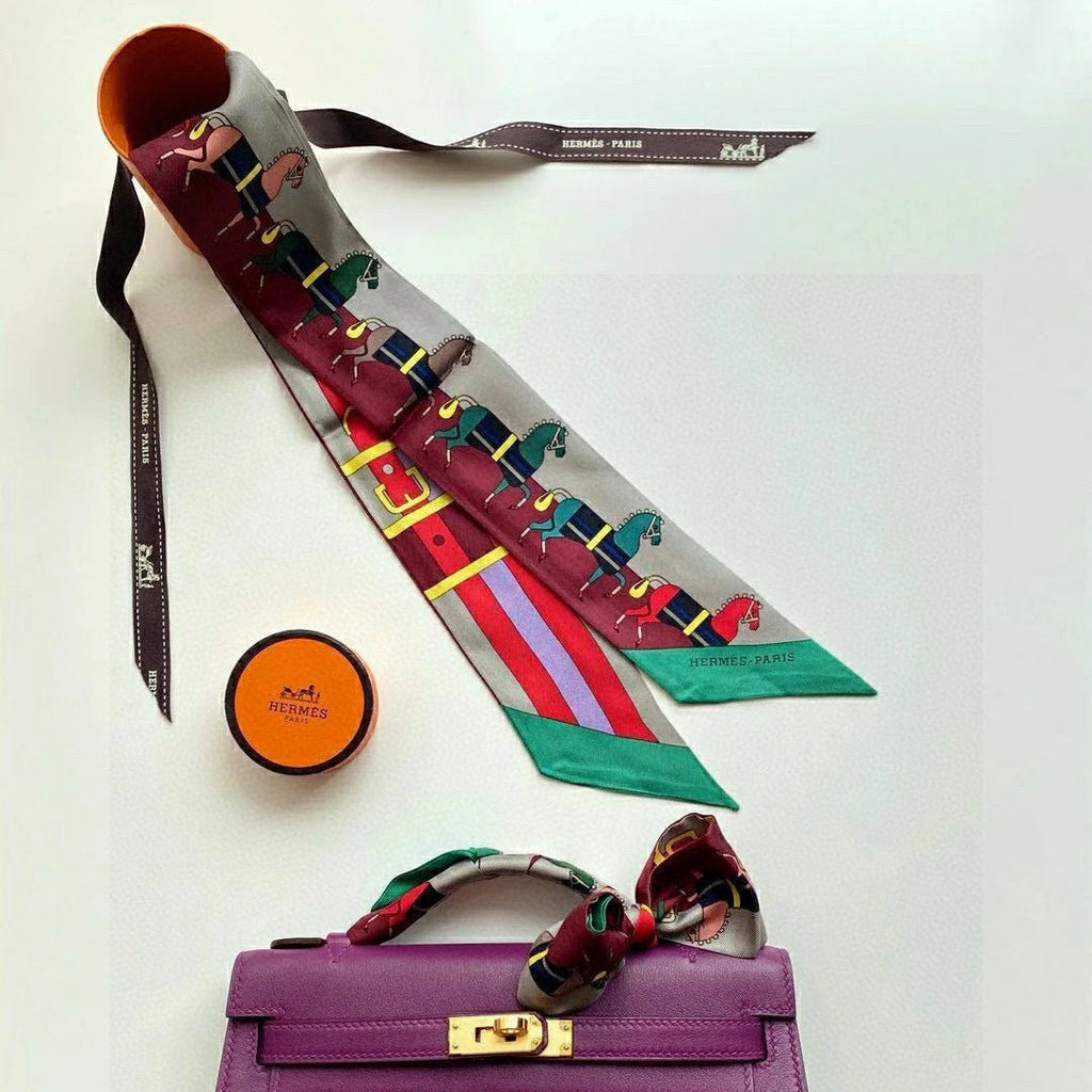HERMES HERMES 25S TWILLY 86 IN SILK 989353