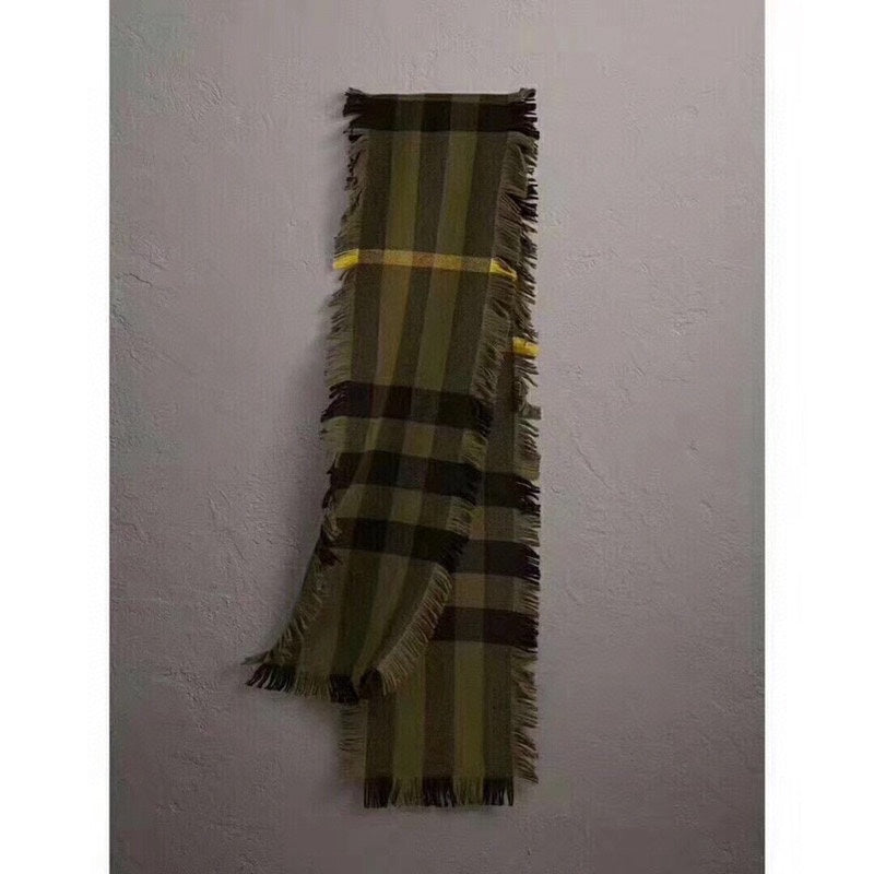 BURBERRY BBR SCARF 240 CM IN CASHMERE 508525