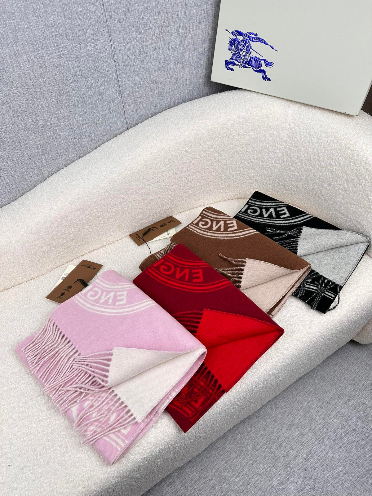 BURBERRY BBR SCARF IN CASHMERE 505317