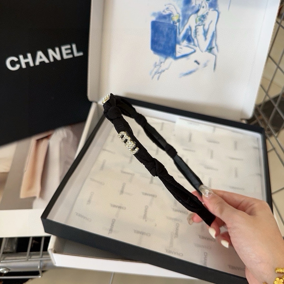 CHANEL HEADBAND CRYSTALS LOGO IN BLACK VOILE 414443