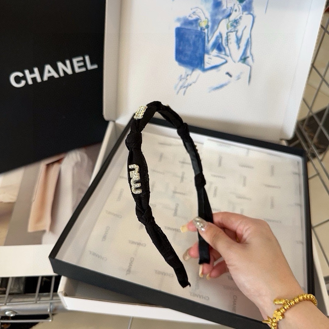 CHANEL HEADBAND CRYSTALS LOGO IN BLACK VOILE 414443