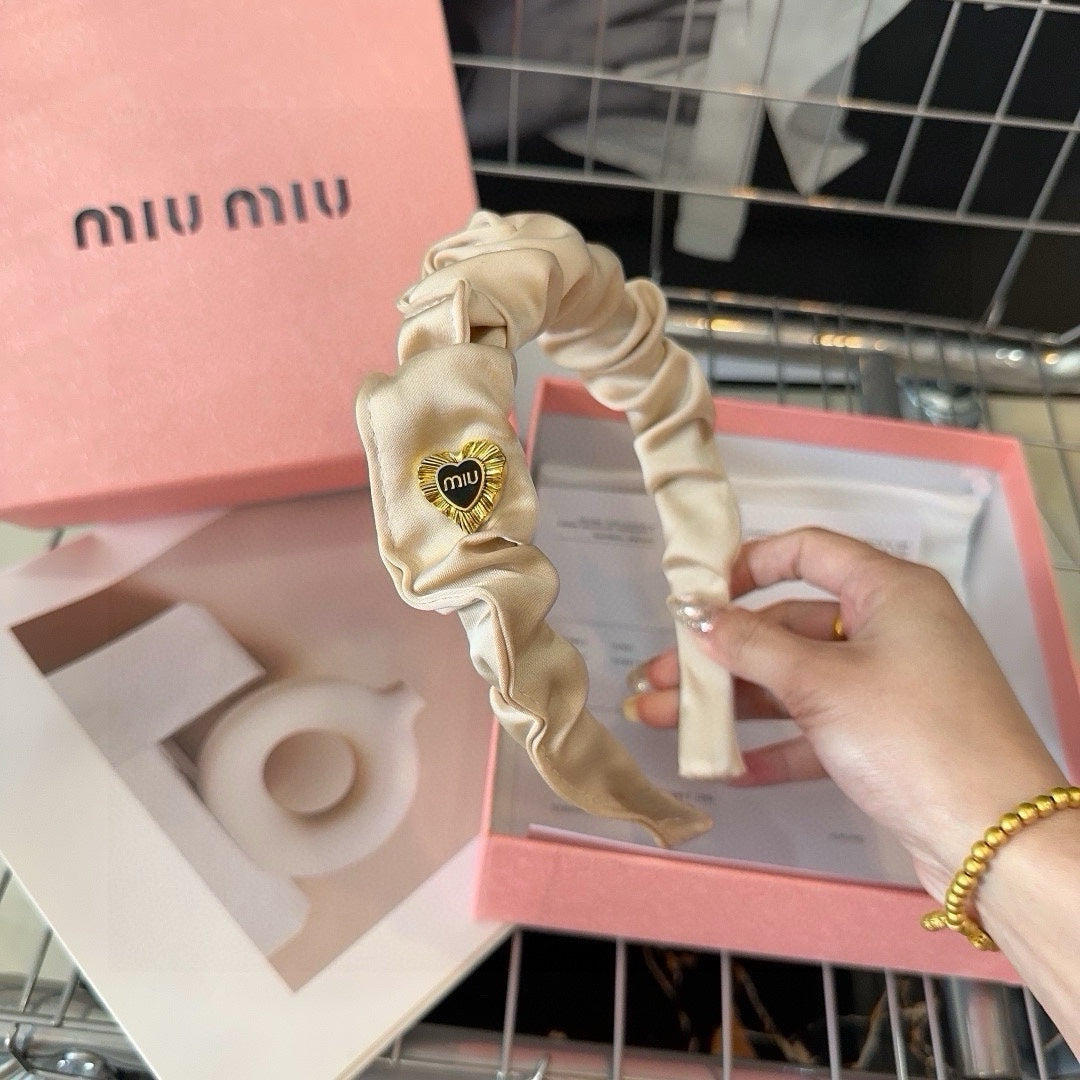 CHANEL HEADBAND IN BEIGE COTTON GOLD HARDWARE 425519