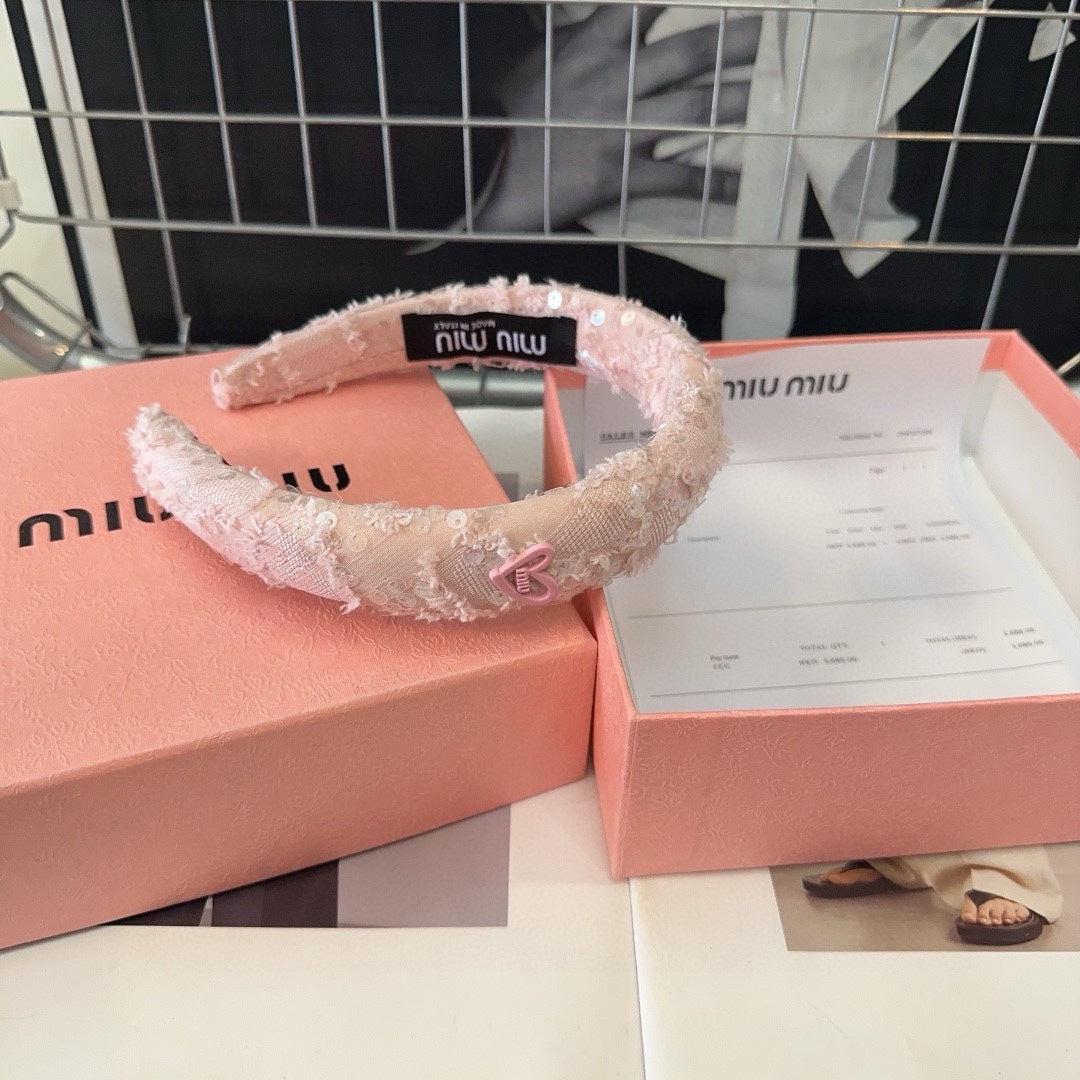 CHANEL LIGHT PINK HEADBAND ATTACHED SEQUINS TWEED 425521