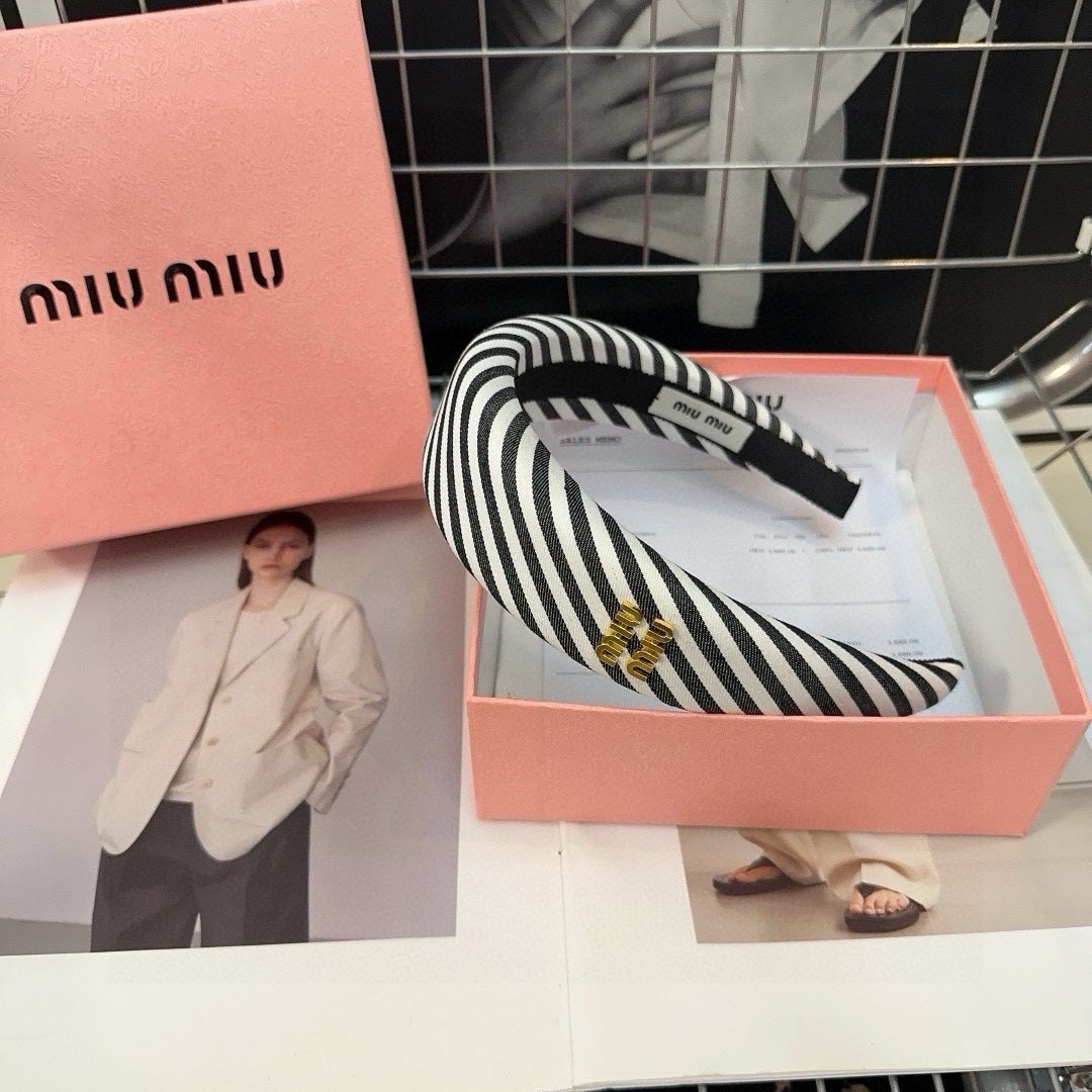 CHANEL HEADBAND STRIPES WHITE MIX BLACK COTTON GOLD LOGO 432856