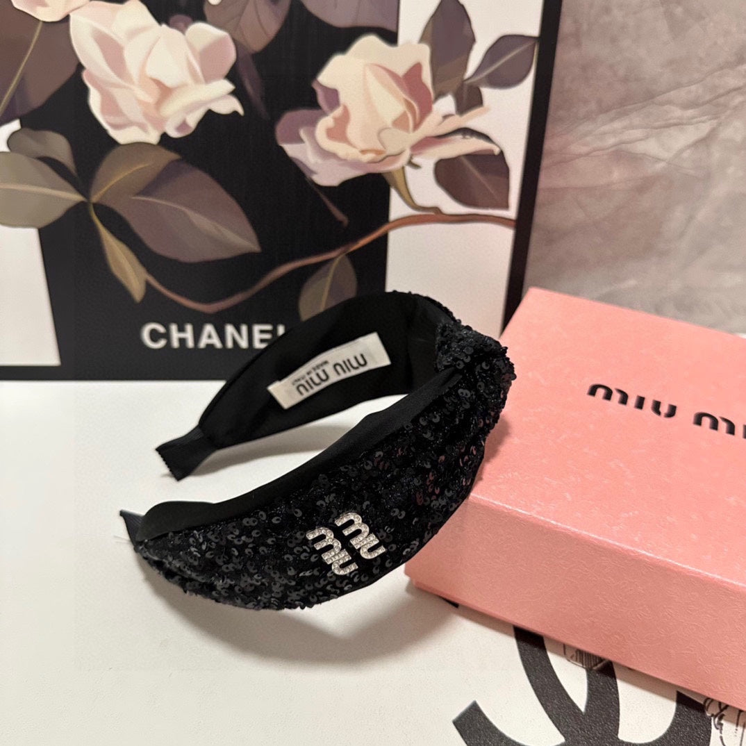 CHANEL HEADBAND IN BLACK VELVET SEQUINS-EMBELLISHED 361159