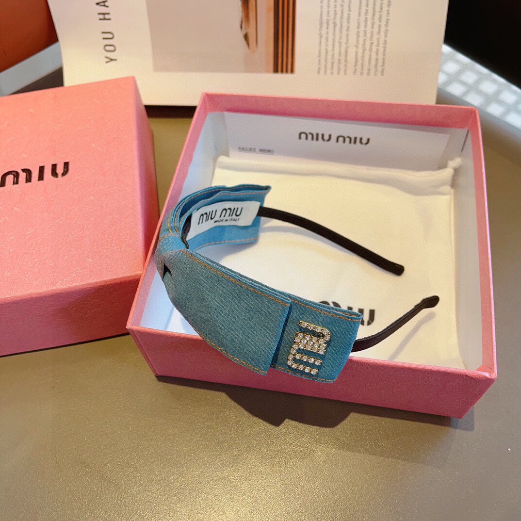 CHANEL BOW HEADBAND IN BABY BLUE DENIM 398854