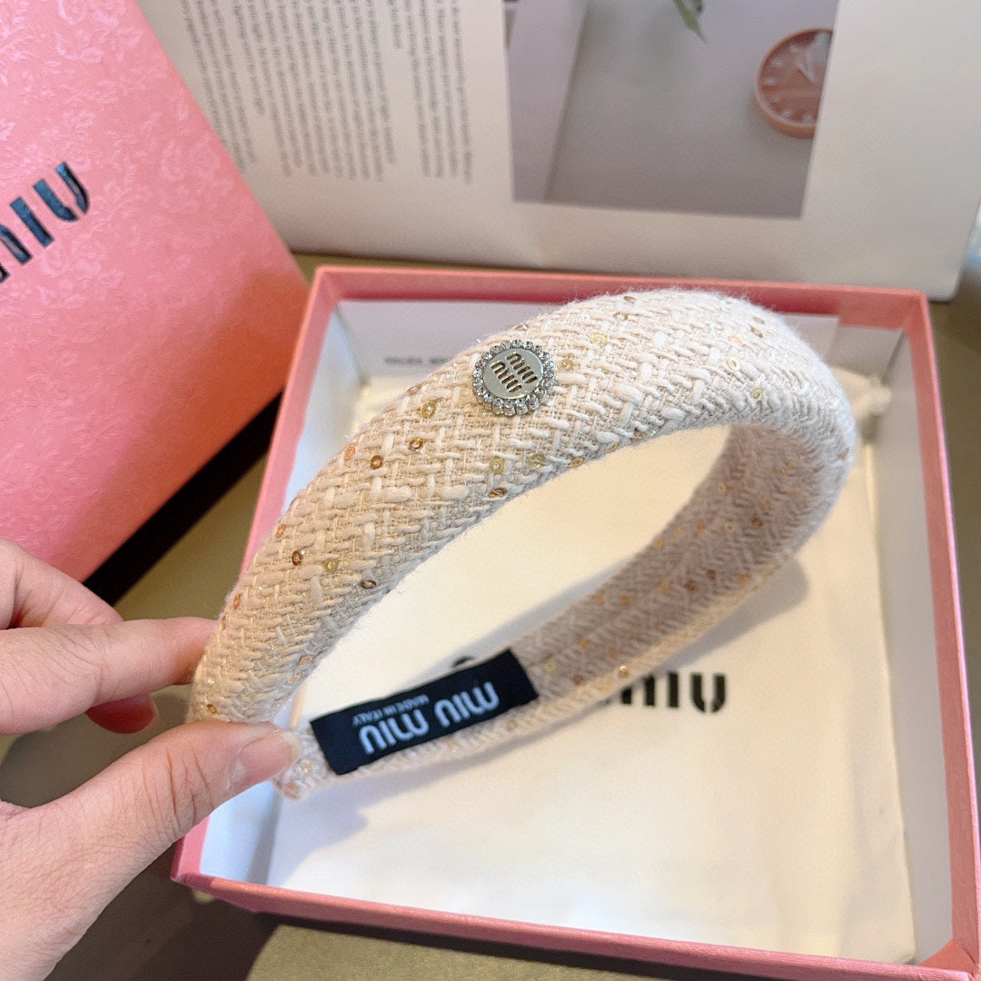 CHANEL THICK HEADBAND IN WHITE TWEED EMBELLISHED SEQUINS 406046