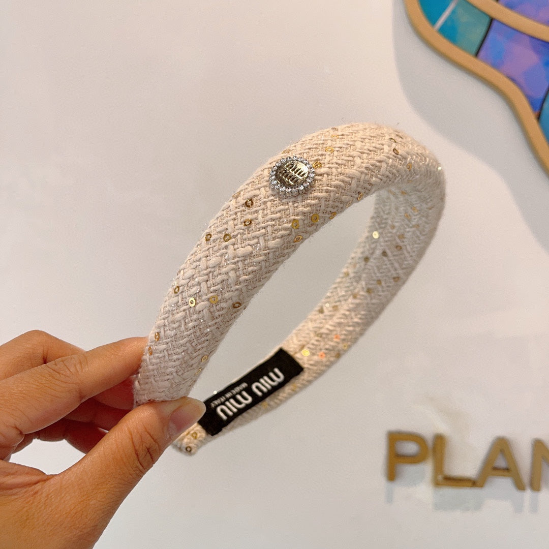 CHANEL THICK HEADBAND IN WHITE TWEED EMBELLISHED SEQUINS 406046