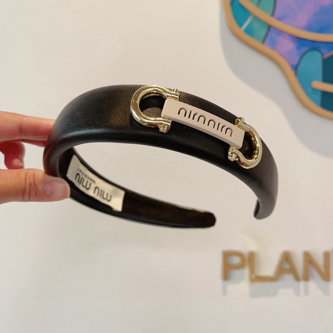 CHANEL GOLD HORSEBIT HEADBAND IN BLACK CALFSKIN 412413