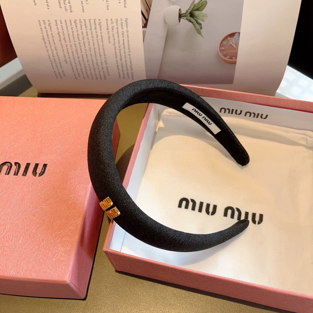 CHANEL THICK HEADBAND IN BLACK DENIM GOLD LOGO 425463