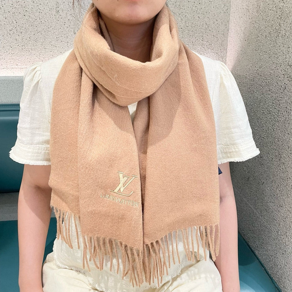 LOUIS VUITTON SCARF 180 CM IN SAND BROWN CASHMERE 396550