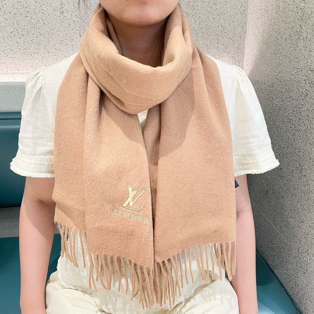LOUIS VUITTON SCARF 180 CM IN SAND BROWN CASHMERE 396550