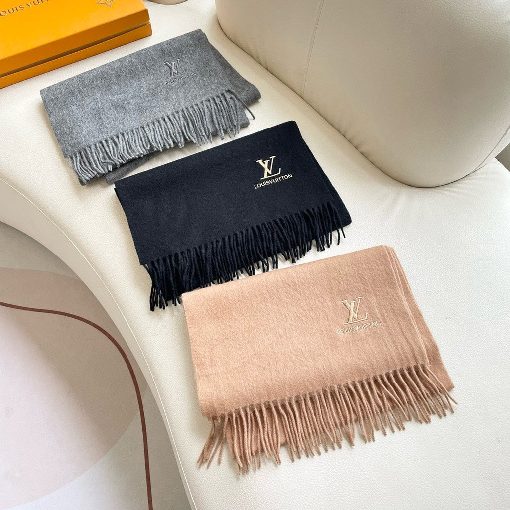 LOUIS VUITTON SCARF 180 CM IN SAND BROWN CASHMERE 396550