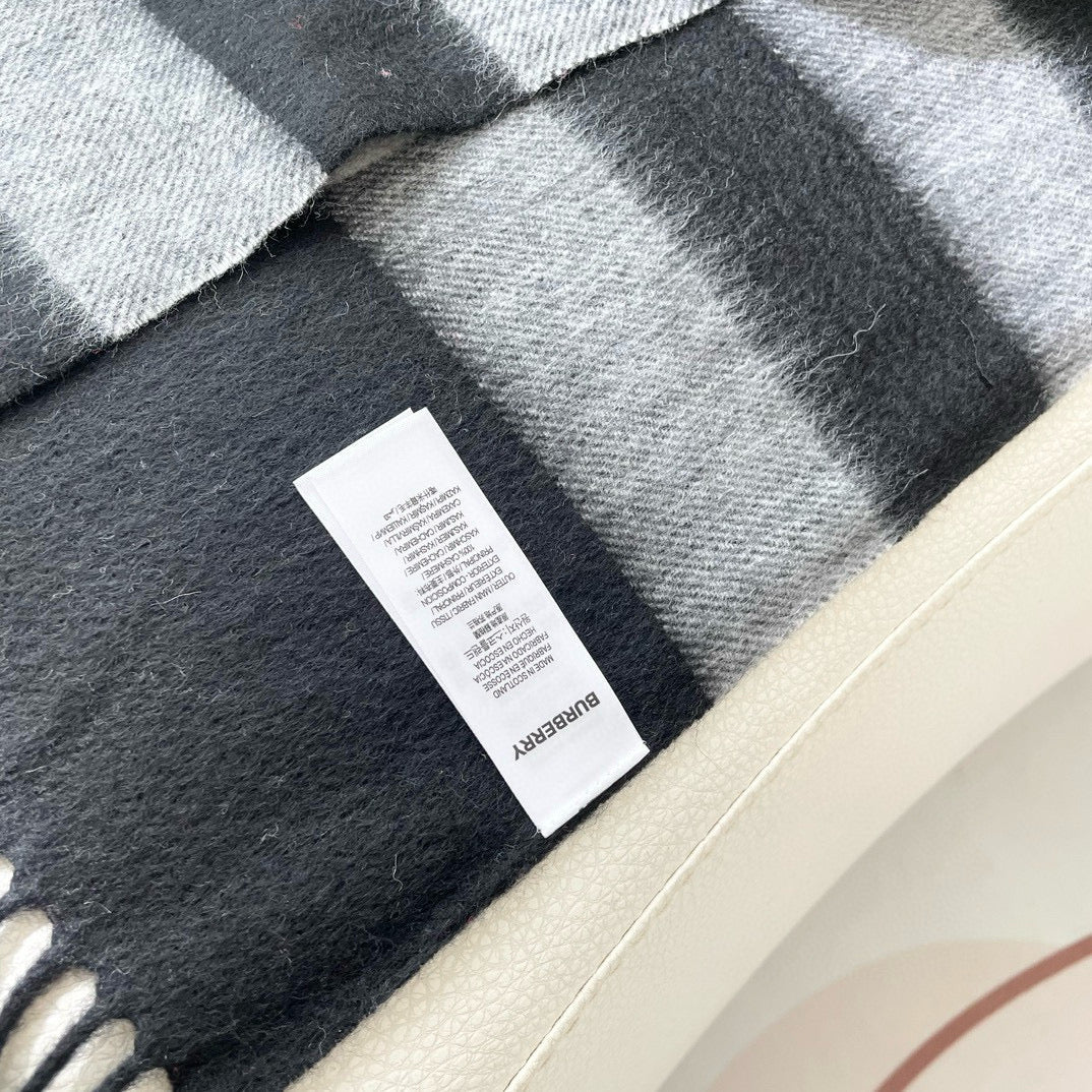 BURBERRY BBR SCARF 210 CM IN CASHMERE 04