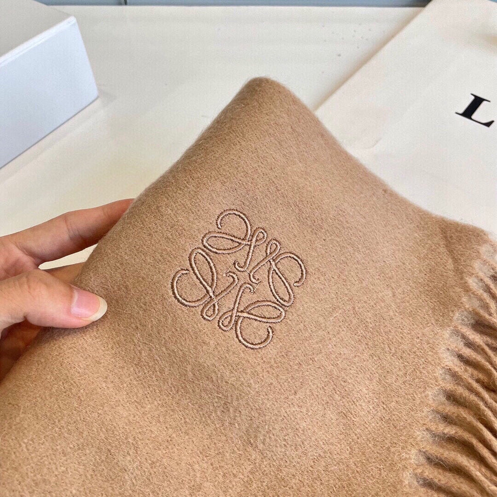 LOEWE SCARF 190 CM IN CAMEL BEIGE LAMBSWOOL 413839