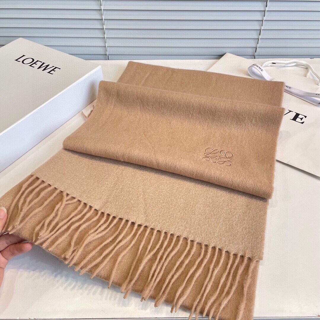 LOEWE SCARF 190 CM IN CAMEL BEIGE LAMBSWOOL 413839