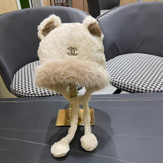 CHANEL BEANIE HAT IN WHITE LINEN FLEECE AND WOOL 433165