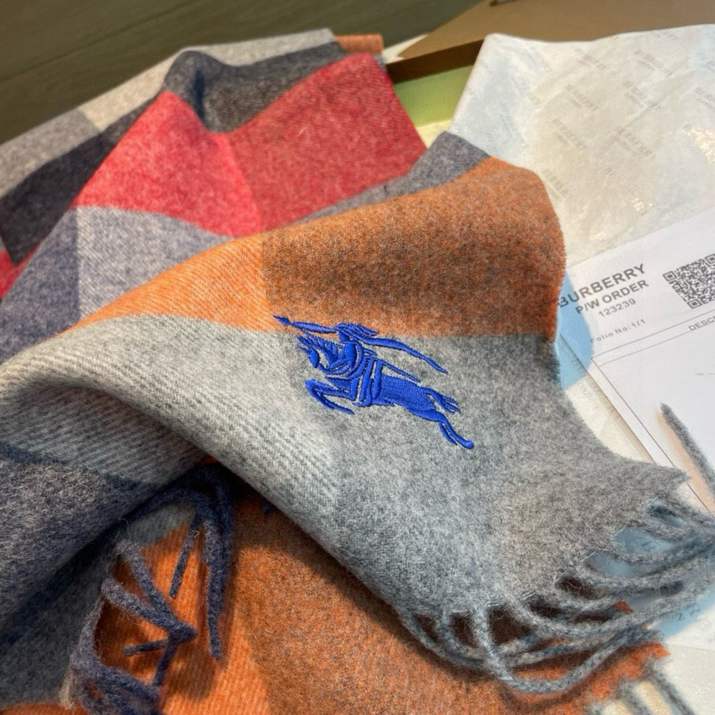 BURBERRY BBR SCARF 180 CM IN CASHMERE 504425