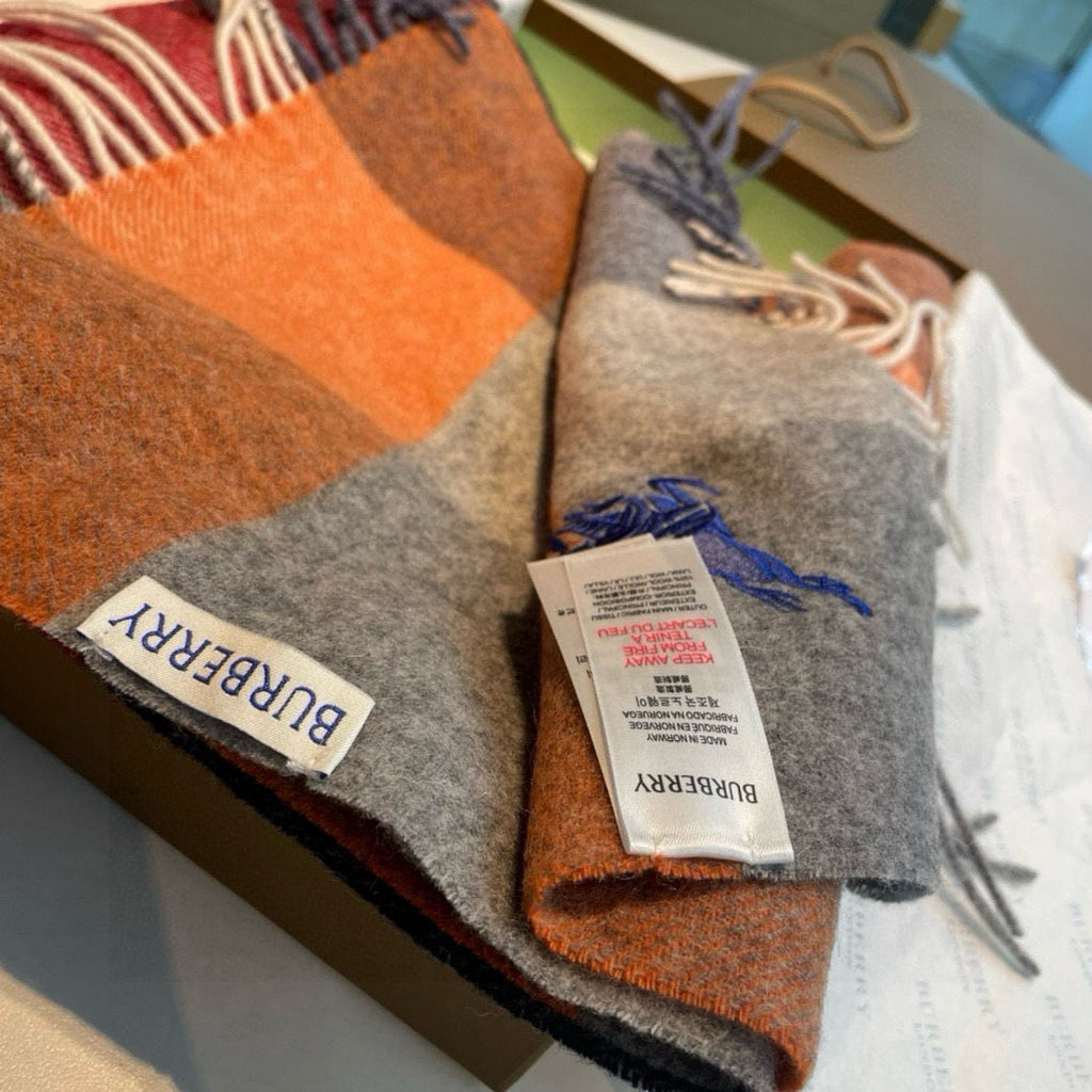 BURBERRY BBR SCARF 180 CM IN CASHMERE 504425