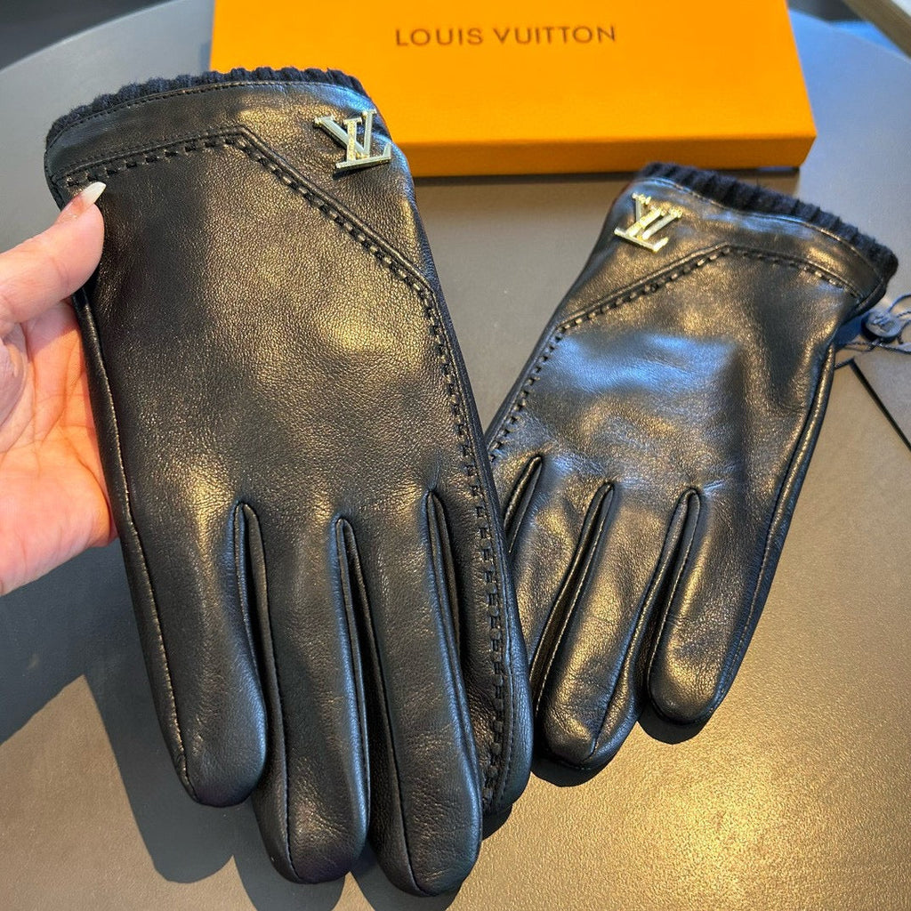 LOUIS VUITTON GLOVES IN BLACK LAMBSKIN WITH GOLD LOGO 465009