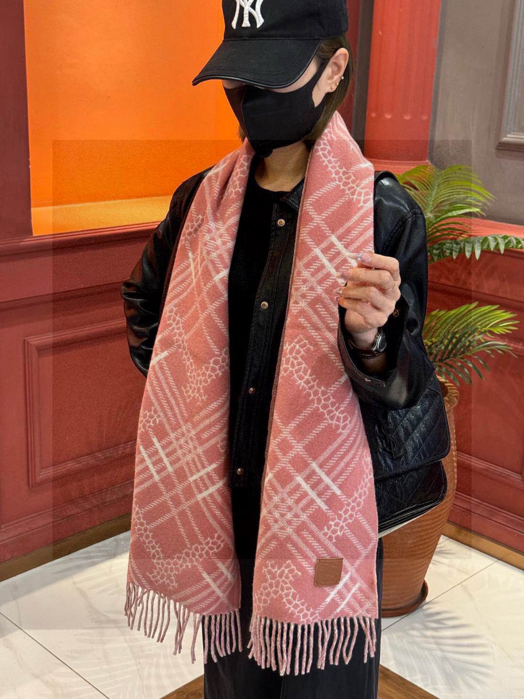 BURBERRY BBR SCARF 168 CM IN CASHMERE 730562