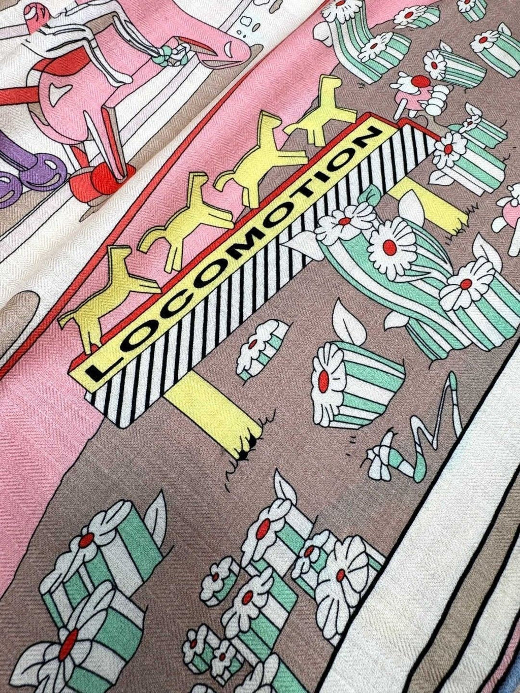 HERMES LOCOMOTION SHAWL 135 CM COLORFUL 385393
