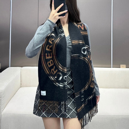 BURBERRY SCARF 180 CM IN BLACK AND RUSSET BROWN CASHMERE 407241
