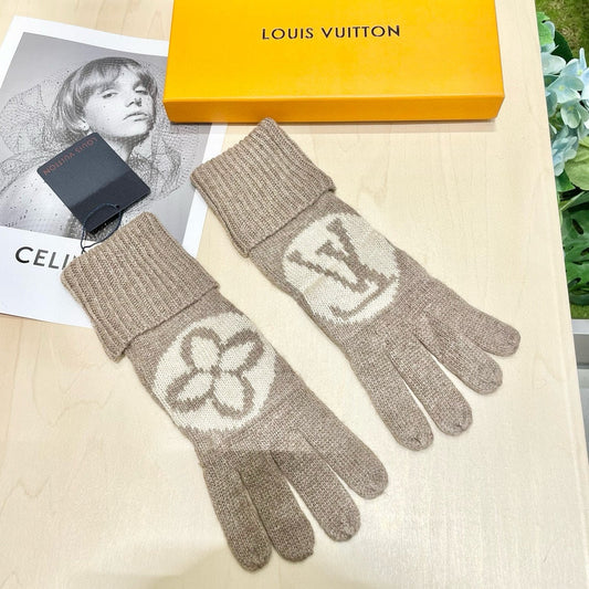 LOUIS VUITTON LV GLOVES IN DESERT BROWN WOOL 464990