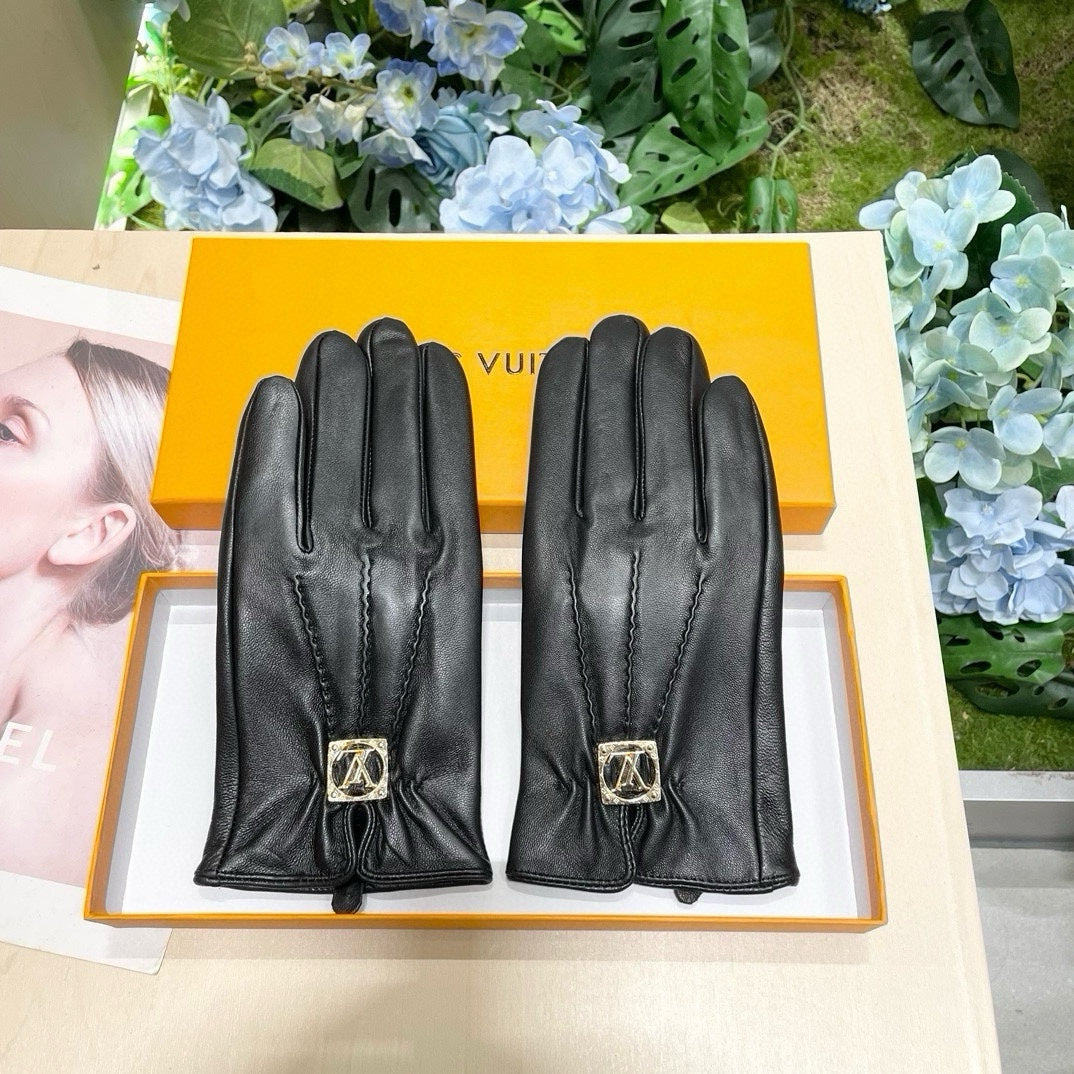 LOUIS VUITTON GLOVES IN BLACK LAMBSKIN 465067