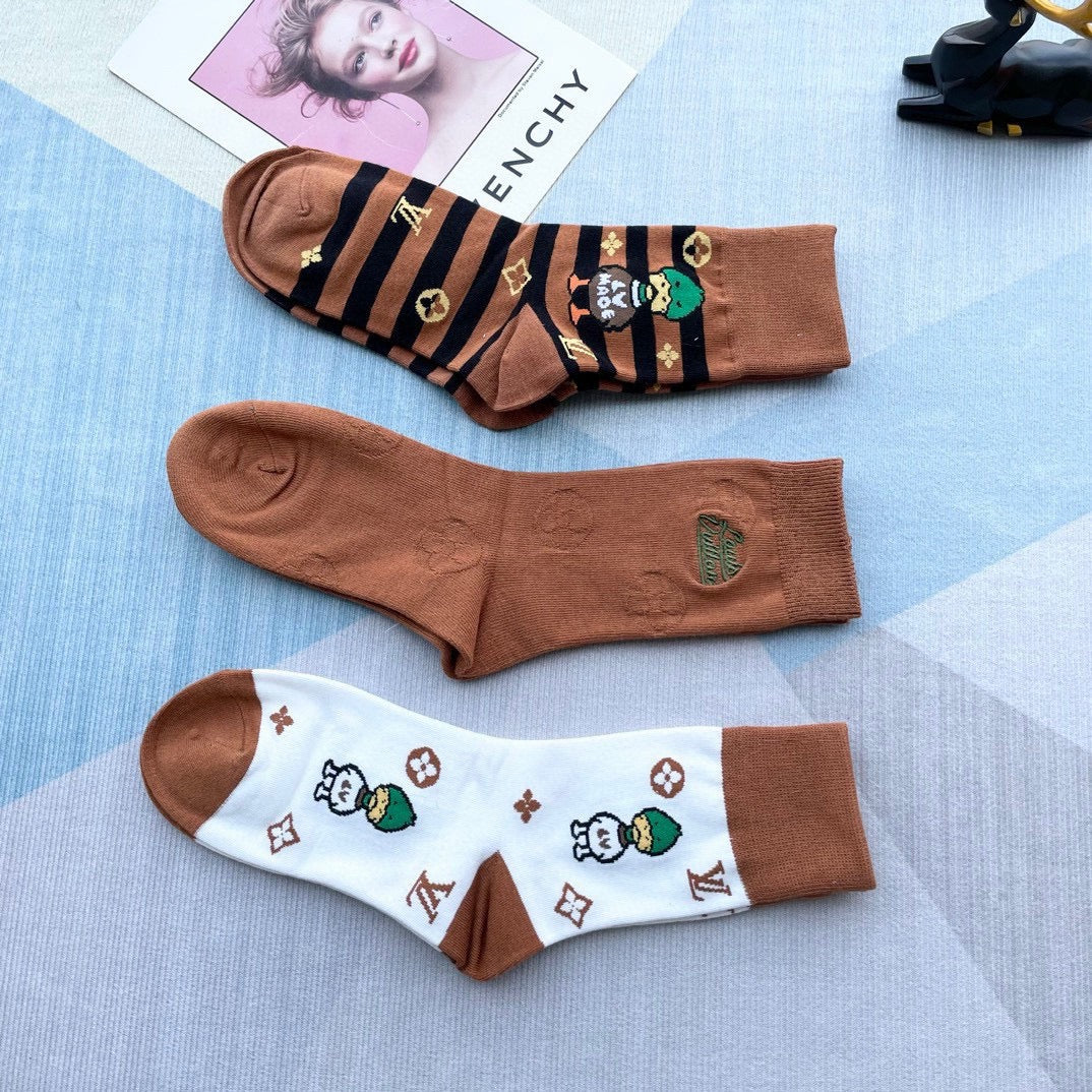 LOUIS VUITTON CREW SOCKS 212352 (1 BOX)