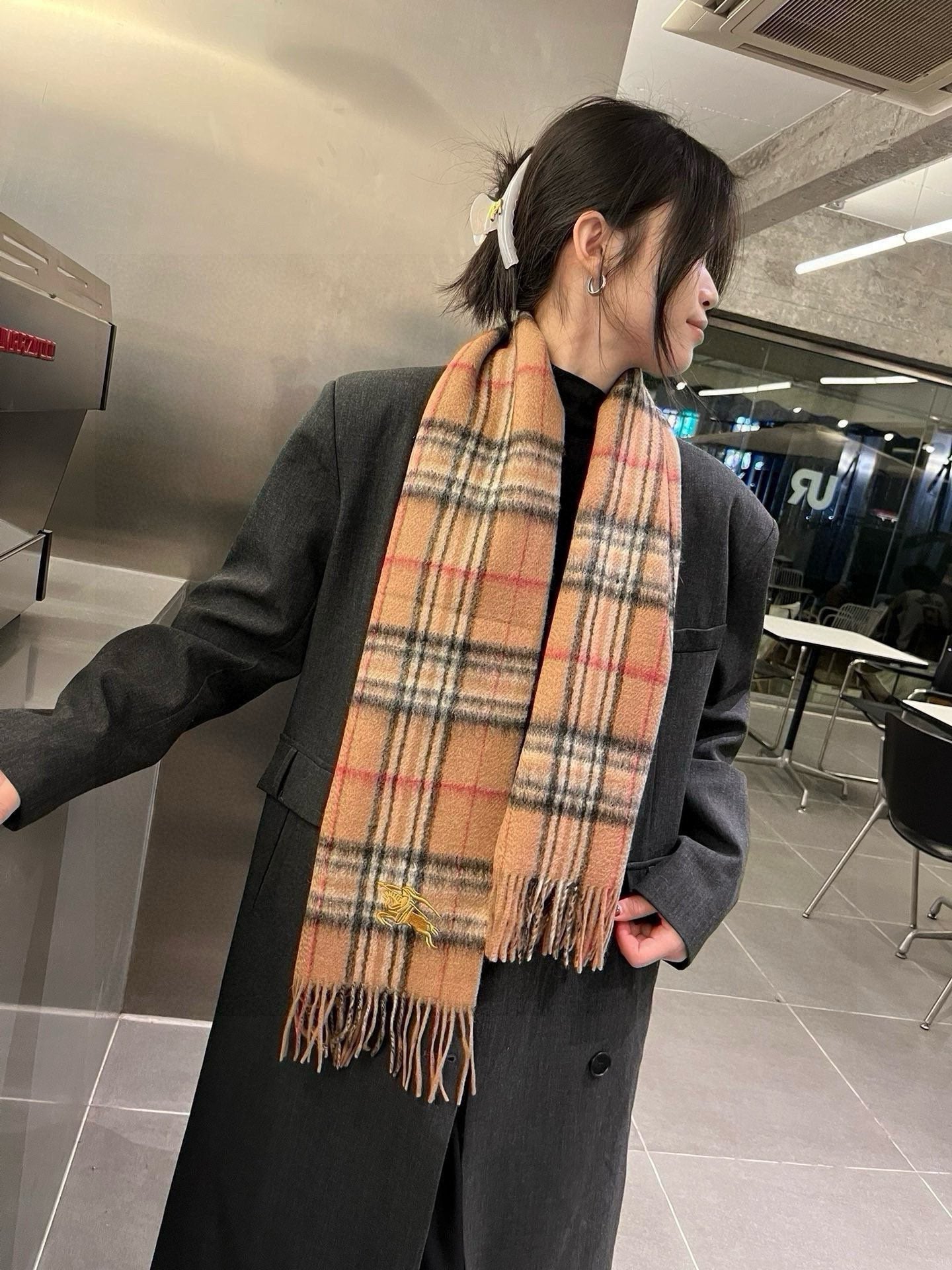 BURBERRY BBR SCARF 180 CM IN CASHMERE 483535