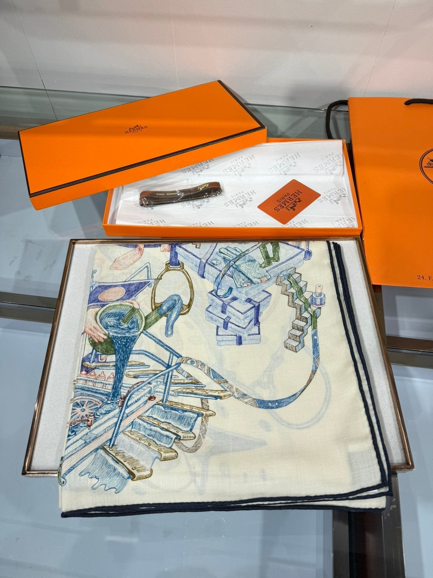 HERMES HERMES 25S SCARF 136 IN SILK CASERE 989710