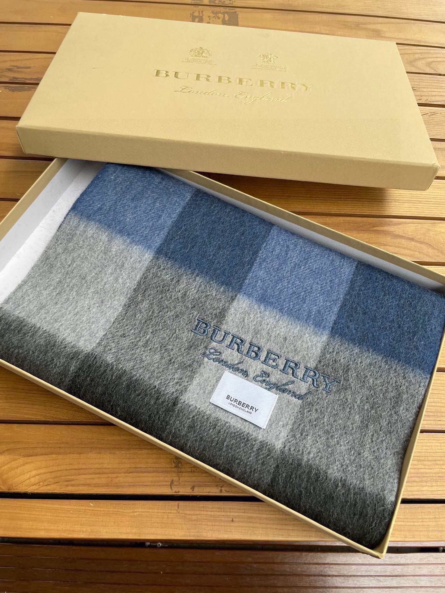 BURBERRY SCARF 180 CM IN NAVY BLUE MIX BLACK CASHMERE 394744